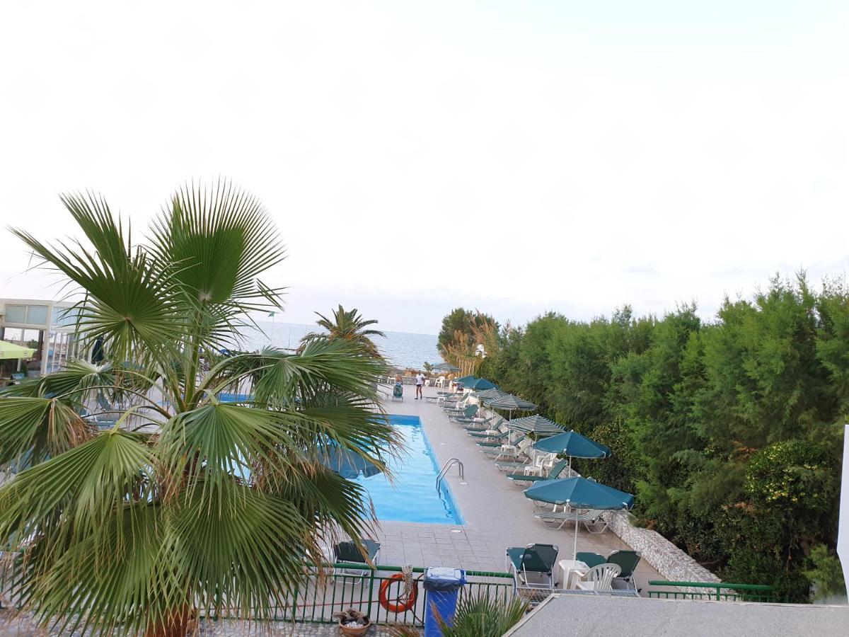 Hotel Kathrin Beach アデリアノス・カンポス エクステリア 写真